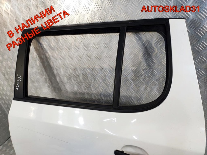 Дверь задняя левая Skoda Fabia 5J6833056 Хетчбэк