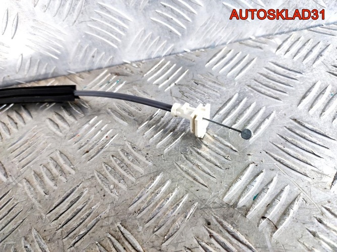 Трос открывания передней двери Opel Zafira A 7002346