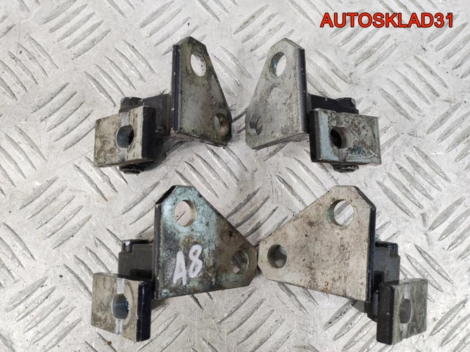 Петля двери верхняя Volkswagen Passat B6