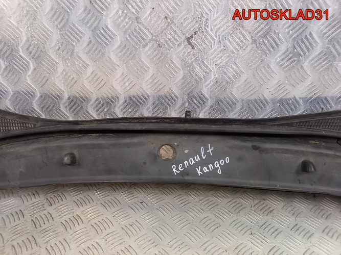 Решетка стеклоочистителя Renault Kangoo 7700304885