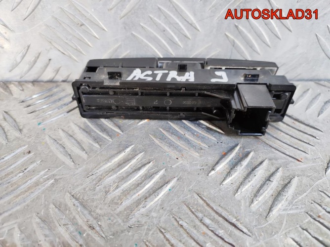 Блок кнопок Opel Astra J 13285122