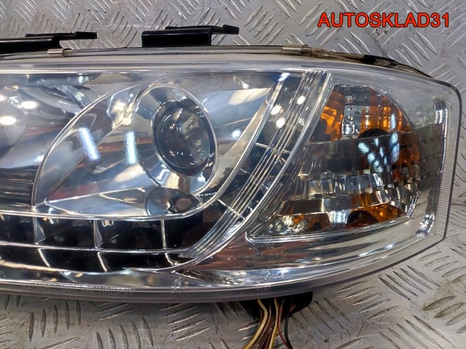 Фары Комплект Audi A6 C5 SK3402ADA699