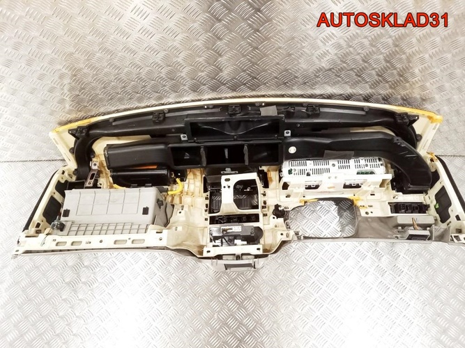 Торпедо Kia Cerato 847102F050GW