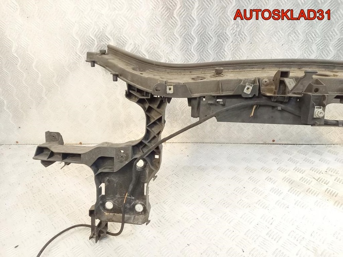 Панель передняя Renault Scenic 2 8200140478