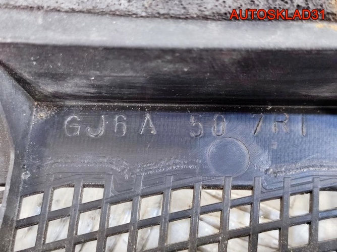 Решетка стеклоочистителя Mazda 6 GG GJ6A507RI