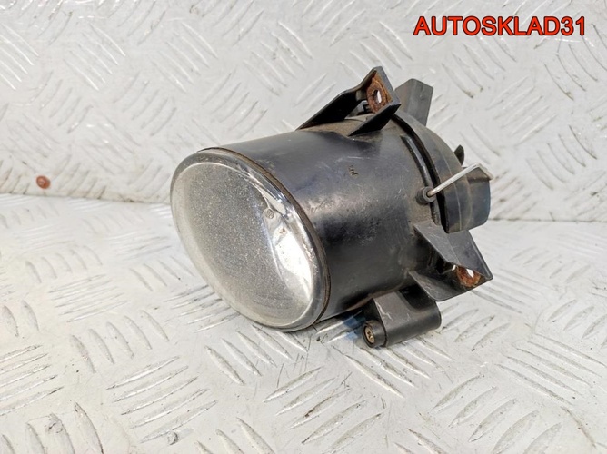 Фара противотуманная правая VW Polo 4 6Q0941700