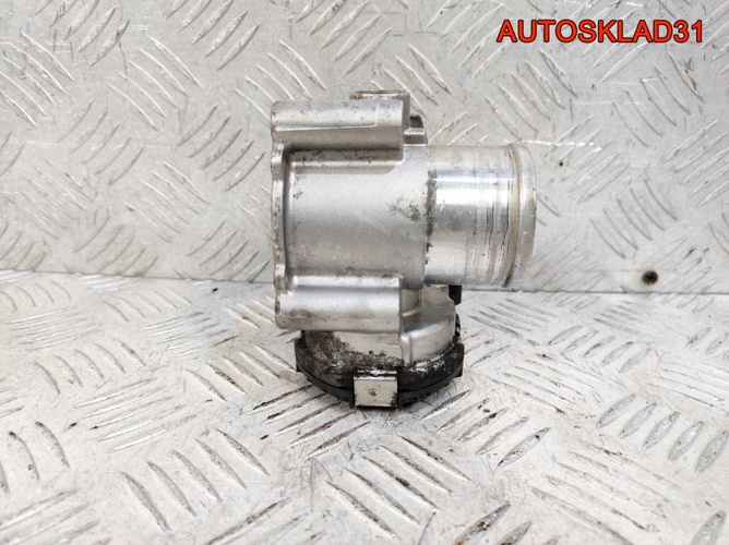 Заслонка дроссельная Renault Megane 2 8200330810