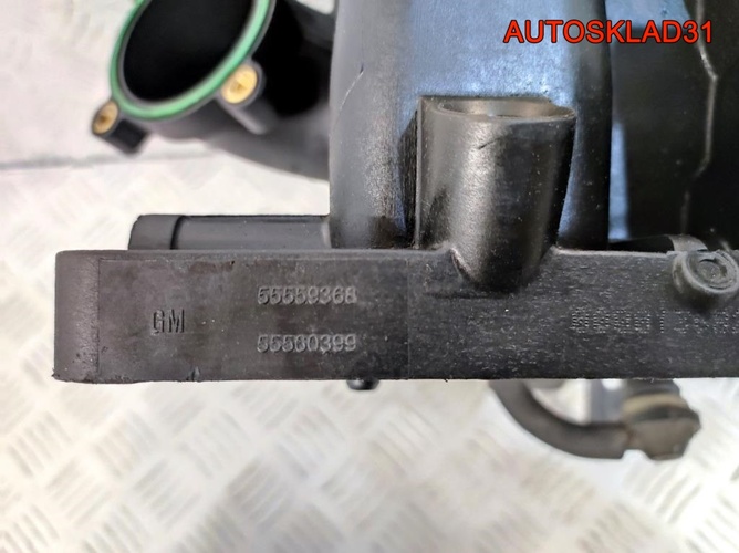 Коллектор впускной Opel Vectra C Z16XER 55559368