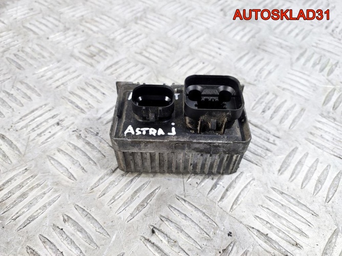 Реле свечей накала Opel Astra J A20DTH 55574293
