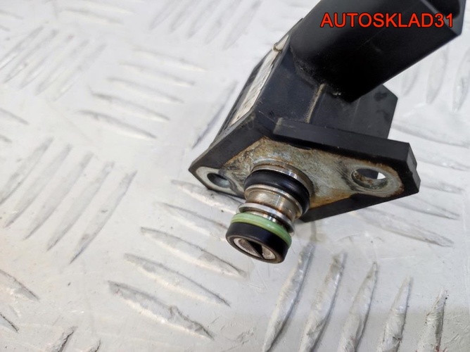 Регулятор давления топлива VW Golf 4 036906336