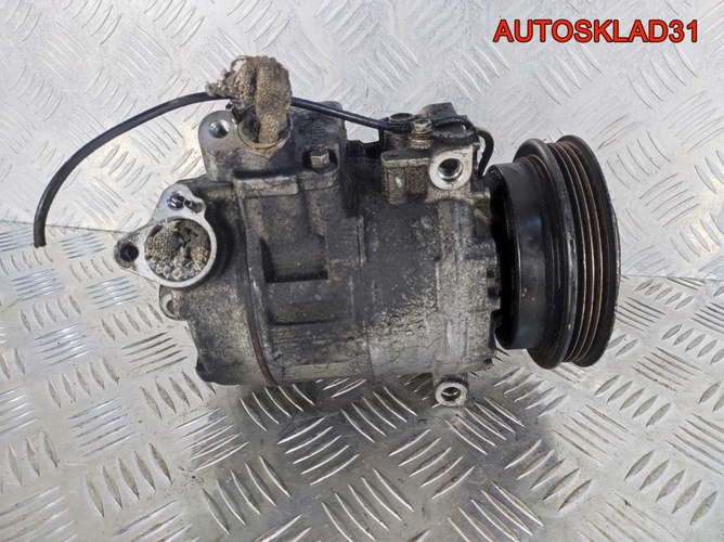 Компрессор кондиционера Audi A6 C5 8D0260805J