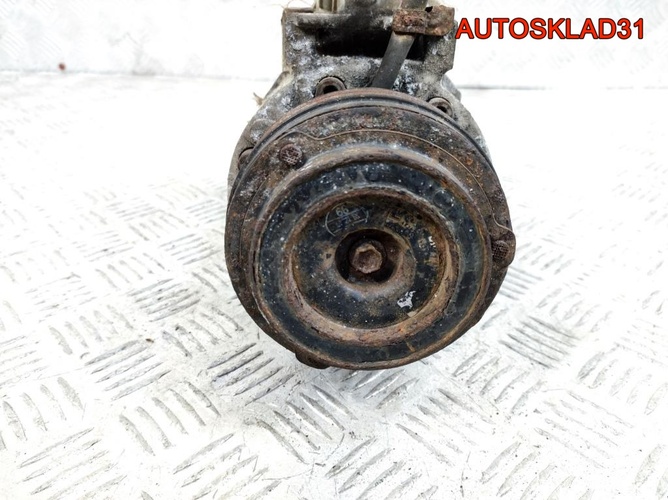 Компрессор кондиционера Opel Zafira A 4472208312