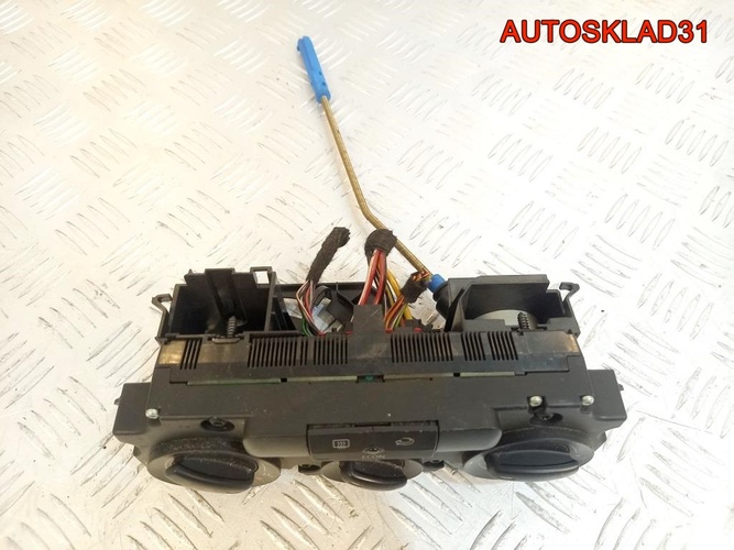 Блок управления отопителем VW Touran 1K0820047DF