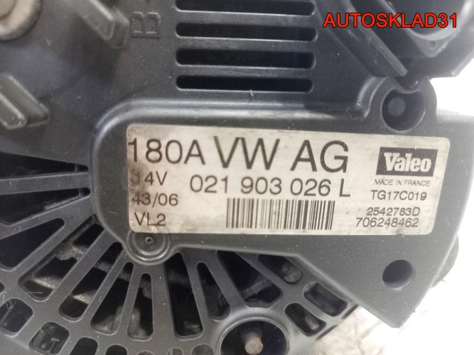 Генератор 180 A VW Passat B6 1,9 BKC Дизель 021903026L