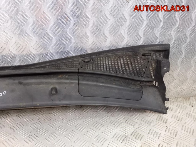 Решетка стеклоочистителя Renault Kangoo 7700304885
