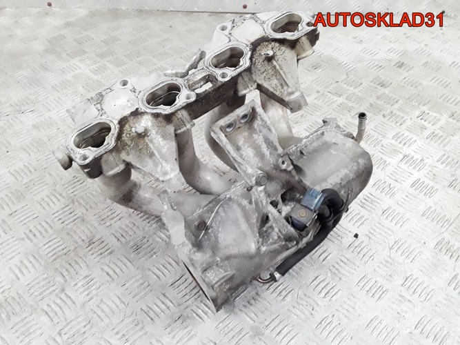 Коллектор впускной Nissan Primera P12E 1,8 QG18DE