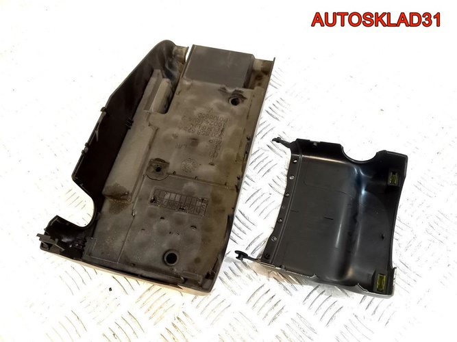 Кожух рулевой колонки VW Passat B6 3C0858560D