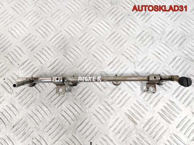 Рейка топливная Opel Astra J 1,6 A16XER 55562597