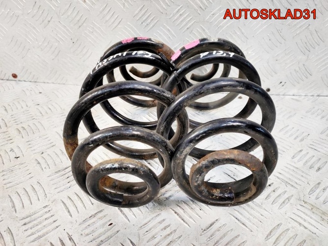 Пружина задняя Volkswagen Passat B5 Седан