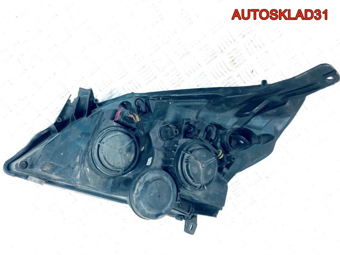 Фара правая Opel Vectra C 13170916 рестайлинг