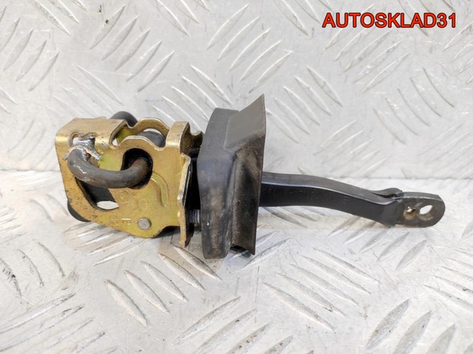 Ограничитель двери передней BMW E39 51218193447