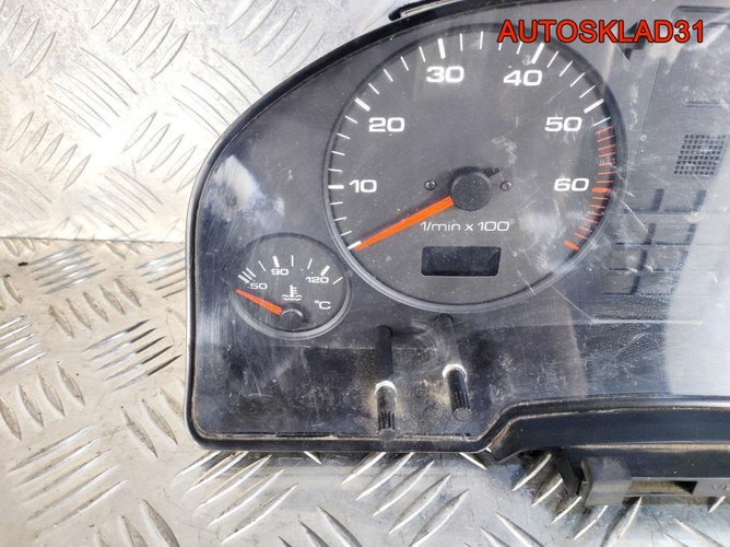 Панель приборов Audi 80 B4 8A0919033CT Дизель