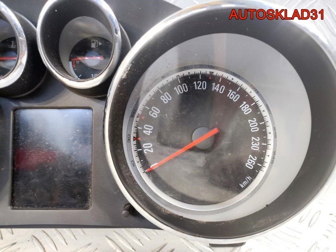 Панель приборов Opel Astra J 1,4 A14NET 13355674