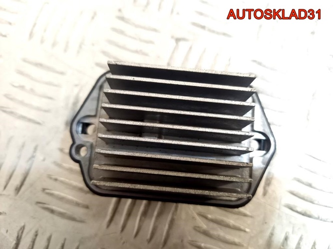 Резистор отопителя Mitsubishi Lancer 9 CS MR568591