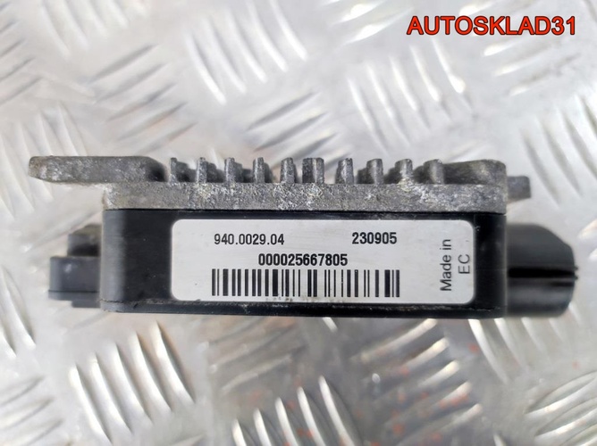 Блок управления вентилятора Ford Focus 2 940002904