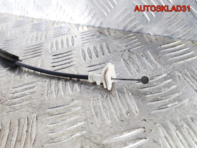 Трос открывания передней двери Opel Zafira A 7002346