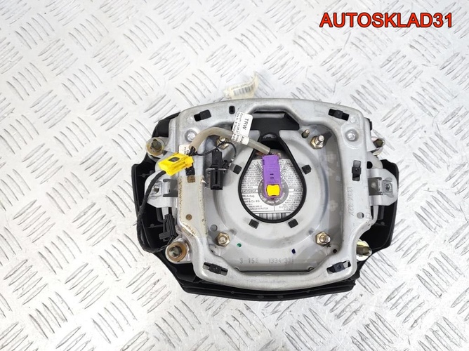 Подушка безопасности в руль Audi A3 8P1 8P0880201D