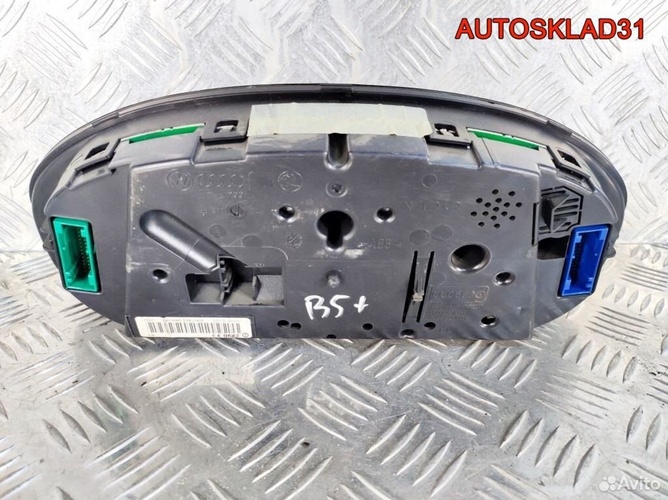 Панель приборов VW Passat B5+ 3B0920827 Бензин