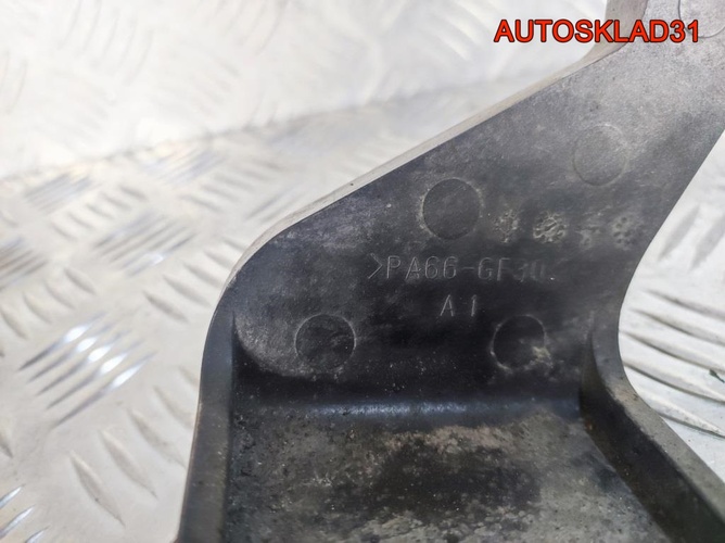 Тройник системы охлаждения Toyota Corolla 1,6 1ZR