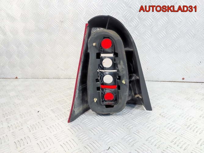 Фонарь задний правый Mercedes W168 A1688200664
