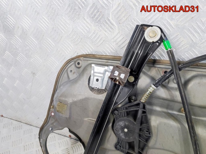Стеклоподъемник передний левый VW Golf 4 1J4837755