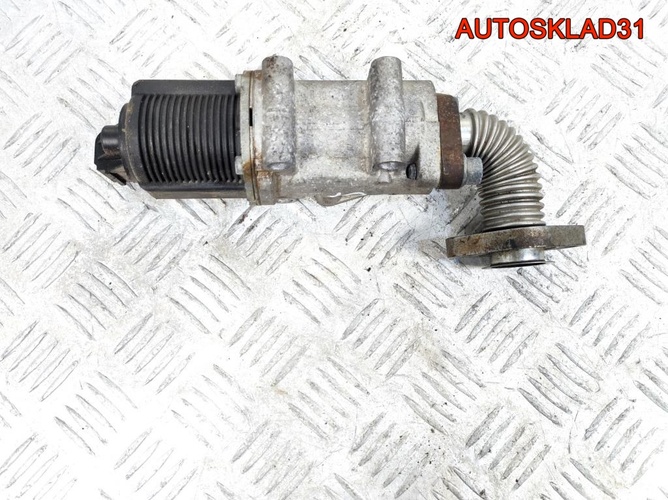 Клапан EGR ЕГР Opel Astra H Z19DT 55215031