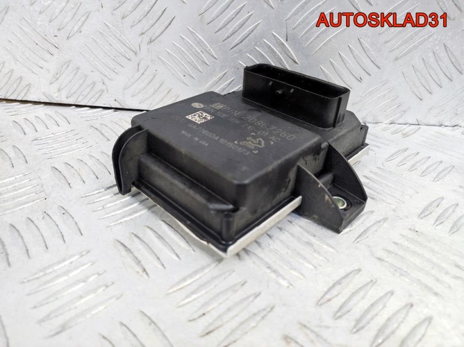 Блок управления бензонасосом Opel Astra J 20867260