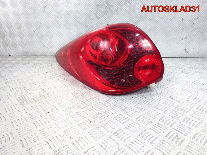 Фонарь задний левый Peugeot 207 6350CT Универсал
