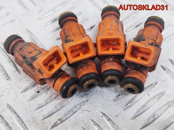 Форсунка топливная Peugeot 307 1,6 NFU 0280156034