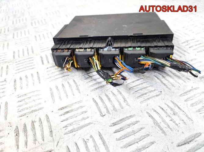 Блок центрального замка Ford Focus 1 1S7T15K600FD
