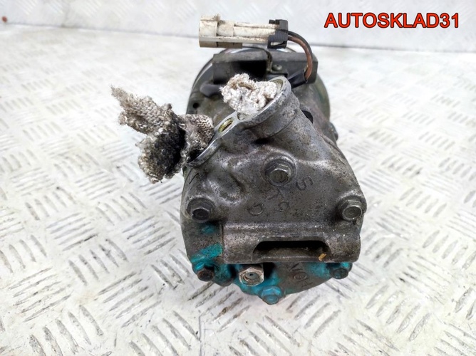 Компрессор кондиционера Opel Corsa C 24461719