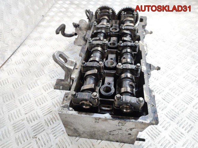 Головка блока Mercedes Benz W203 2.2D A6110105220