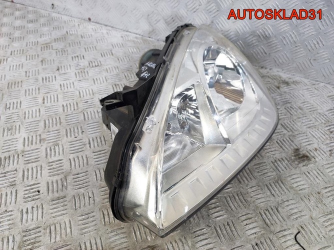Фара левая Mercedes-Benz W169 A1698205761