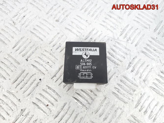 Блок управления фаркопа Skoda Octavia A4 M12506005