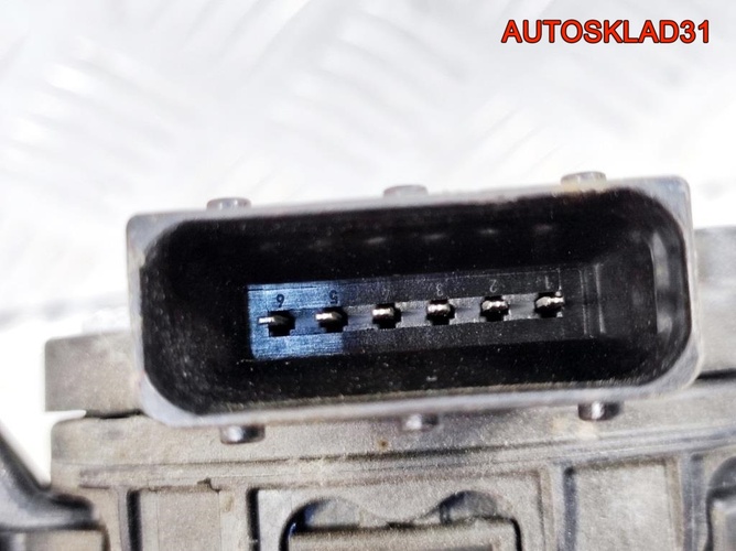 Педаль газа Opel Astra J 1,4 A14NET 13252702