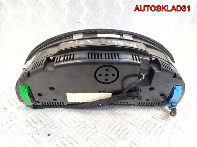 Панель приборов Audi A4 B6 3.0 8E0920900H бензин