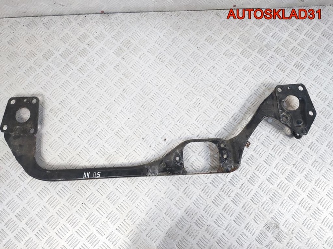 Балка передняя поперечная Audi A4 B5 8D0805851