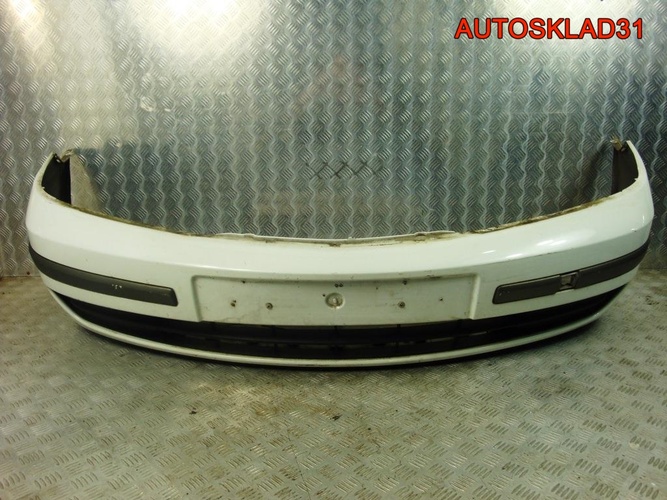 Бампер передний Renault Laguna 2 7701206433