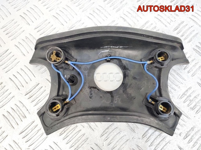 Накладка рулевого колеса Audi A6 C4 8A0951525B