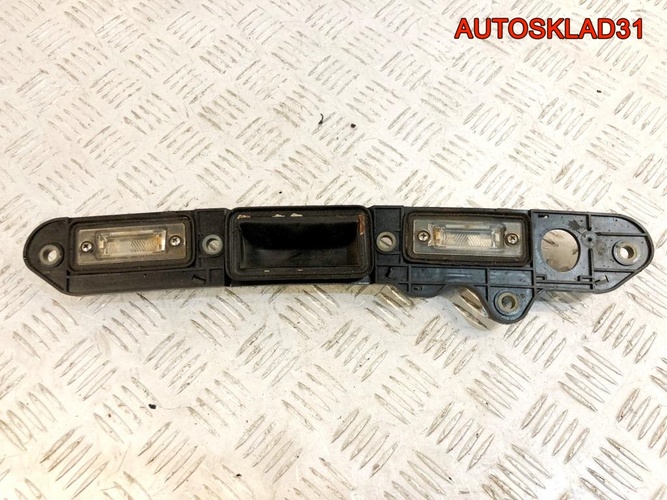 Ручка открывания багажника VW Passat B6 1T0827574F